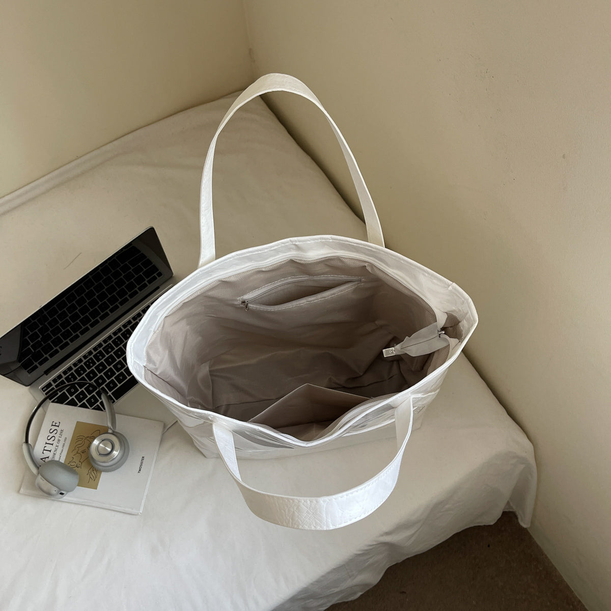 New Fashion Bag Large Capacity Handbag Simple Kraft Paper Shoulder Bag Waterproof Portable Shopping Bag